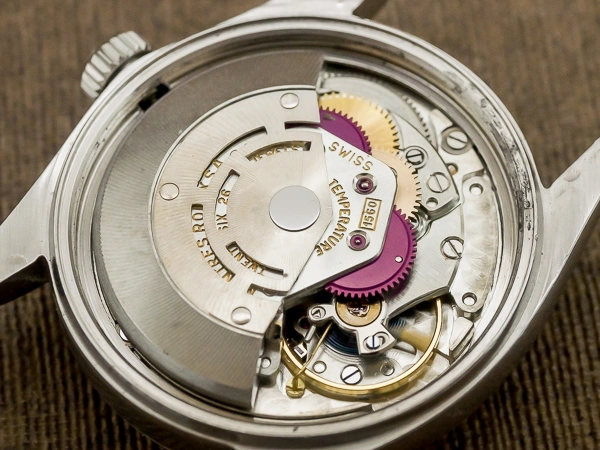 ロレックス デイトジャスト Ref.1601 18KWGフルーテッドベゼル シルバーダイヤル・アンダーライン・アルファハンド ROLEX Datejust Vintage[ 代行おまかせコース ]"