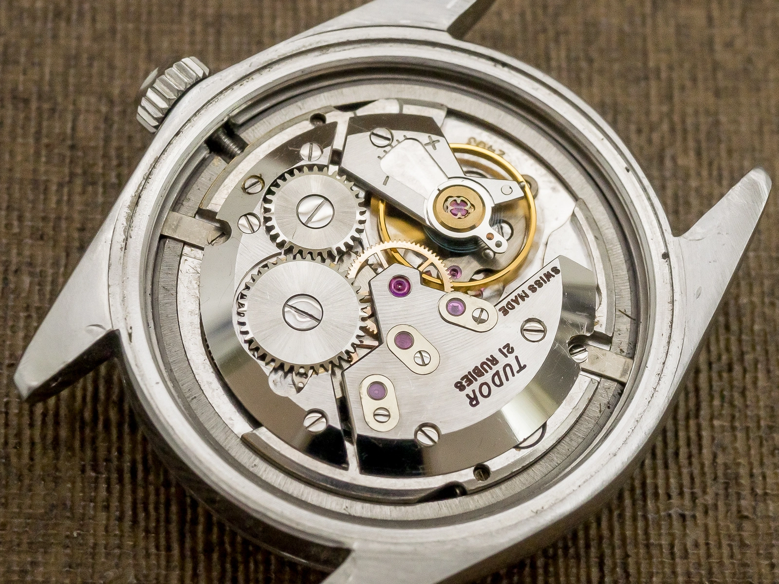 チュードル オイスターデイト Ref.7962 手巻きデイト コバラ(スモールローズ) 赤秒針 TUDOR Vintage Manual-Wind [ 代行おまかせコース ]