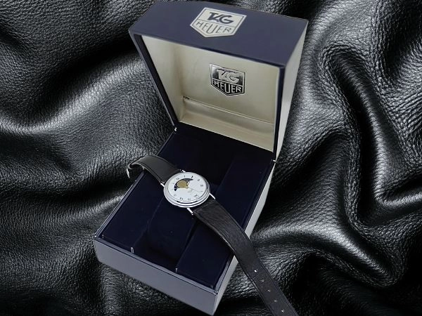 タグホイヤー ムーンフェイズ Ref.HL-100C SS ホワイトダイヤル ベルト尾錠仕様 クオーツ BOX付属 TAG HEUER MOON PHASE [代行おまかせコース]