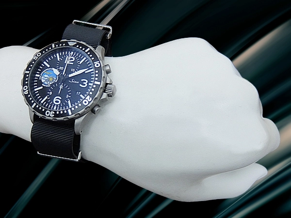 ジン 757 クロノグラフ Cal.7750 SS ブラックダイヤル オートマチック 世界限定250本 Sinn 757.P Fliegerstaffel Limited Edition [代行おまかせコース]