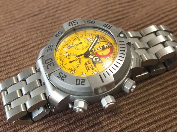 セクター SECTOR ダイビングチーム1000 チタン ダイバークロノグラフ オレンジ文字盤 後期モデル 美品