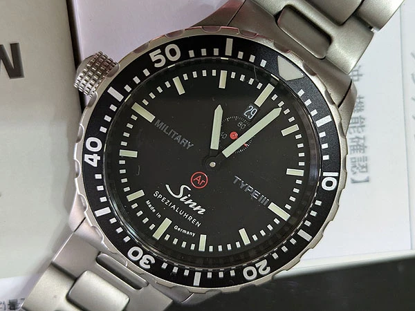 ジン 日本限定300本 ミリタリータイプ3 箱・保証書・サービス保証書・修理明細書、取扱説明書等付属