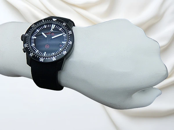 ジン EZM1.1S 世界限定500本 クロノグラフ ミッションタイマー SS ブラックダイヤル シリコンストラップ装着 オートマチック BOX・ギャラ等付属 Sinn [代行おまかせコース]