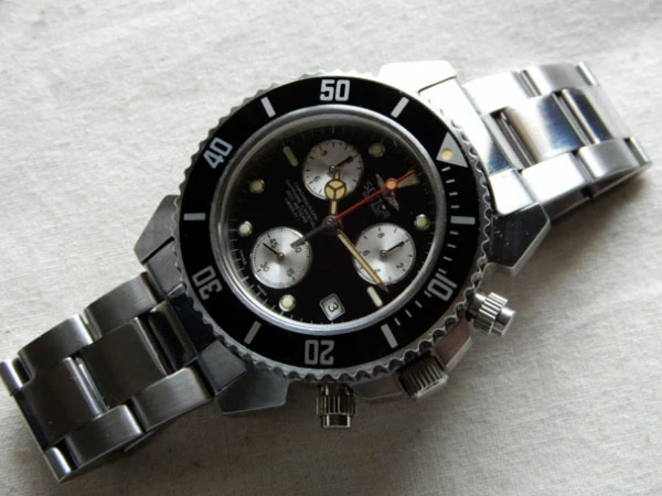 セクター SGE500 クロノグラフ クオーツ スイス製 ダイバー 黒文字盤 ブラックダイヤル SECTOR SWISS MADE ギャランティカード