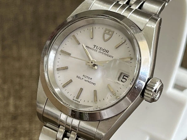 チューダー TUDOR チュードル プリンセスオイスターデイト 92400 ホワイト文字盤 レディース ギャランティー付属