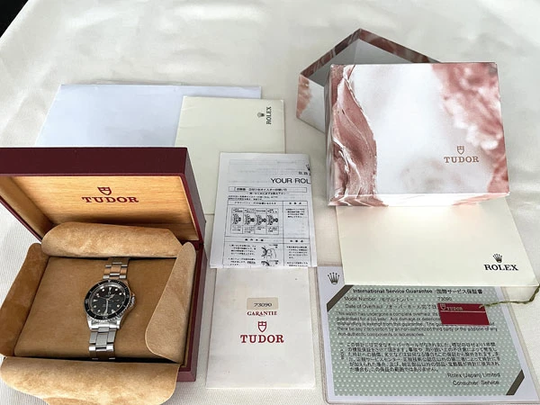チュードル TUDOR ミニサブ Ref.73090 Cal.2671 ロレックス竜頭/ケース マットブラック文字盤 ギャラ 日本ロレックス発行国際サービス保証書等付属 新品仕上げ済 フルメンテナンス・ワンオーナー品