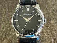 IWC オールドインター ブラックミラーダイヤル 筆記体ロゴ Cal.89