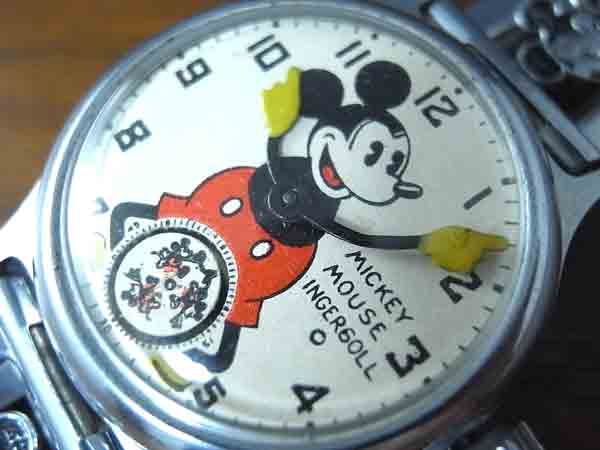 人気商品ランキング ○ミッキーマウス手巻腕時計○初期紙BOX付 