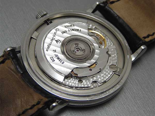 ジラール・ペルゴ Girard Perregaux クラシック Ref.4797