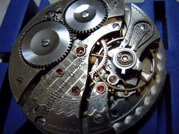 保証商品☆ ウォルサム 18KYG 専売側　 リバーサイド２１石　提げ時計 手巻き