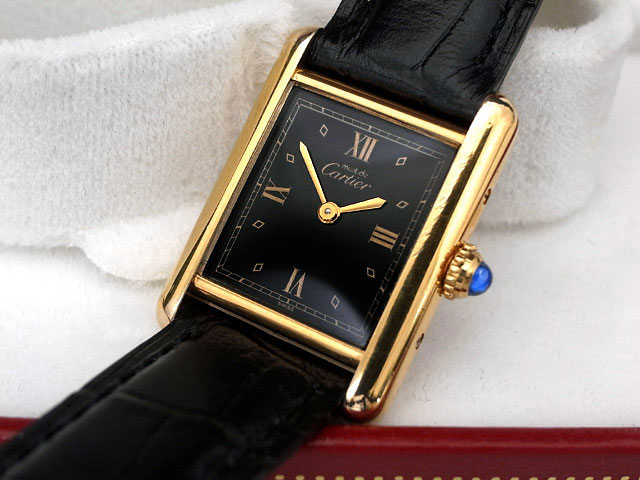 値下げしました！must de cartier tank　カルティエ　腕時計