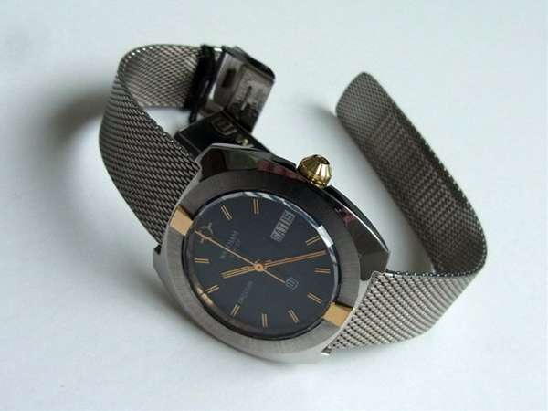 ウォルサム バキューム クオーツ 未使用品 デイデイト Waltham Vacuum QUARTZ 1970s SS |  アンティーウオッチマンはROLEX（ロレックス）・OMEGA（オメガ）・TUDOR（チュードル）などアンティーク腕時計の委託通販専門店—時計 の委託・アンティーウオッチマン