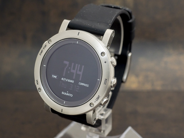 スント　コア　ブラッシュドスティール　CORE BRUSHED STEEL 腕時計(デジタル) 人気ブランドを