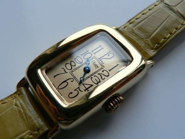一番人気物 Obreyオブレイヴェルメイユハンドメイド腕時計オブレー