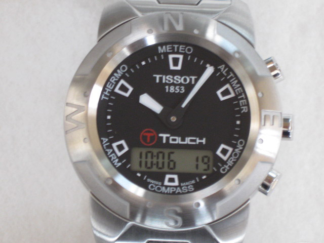 ティソ 未使用 タッチパネル式 多機能 TISSOT T-TOUCH T33.1.588.51