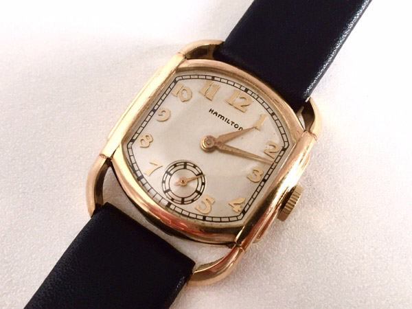 25,200円1939年＜OMEGA 2270 • 2＞アンティーク手巻き 腕時計