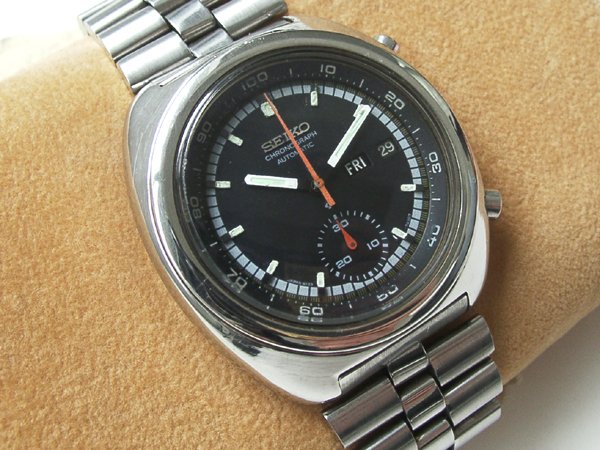 SEIKO 1つ目クロノグラフ　6139-7002　黒文字盤1976年オリジナル