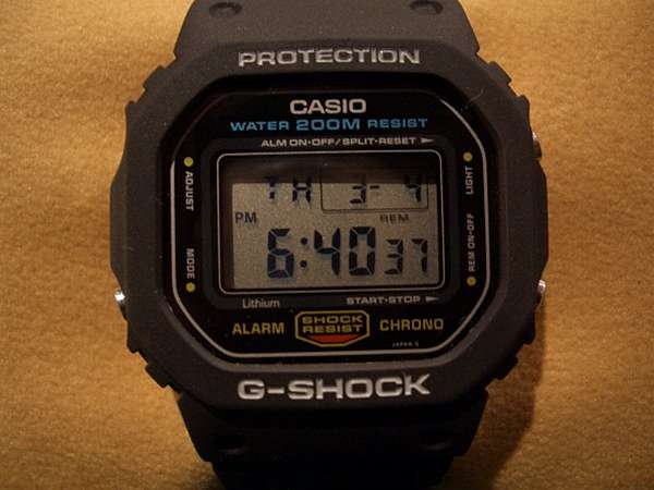 カシオ G-SHOCK DW-5600C-1V | アンティーウオッチマンはROLEX ...