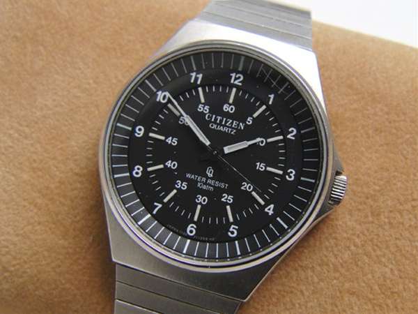 Citizen crystron outlet quartz watch