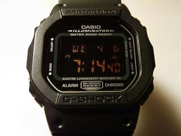 カシオ G Shock Dw 056bk 1v リアルブラック スピードモデル 付属品完備 時計の委託通販 アンティーウオッチマン