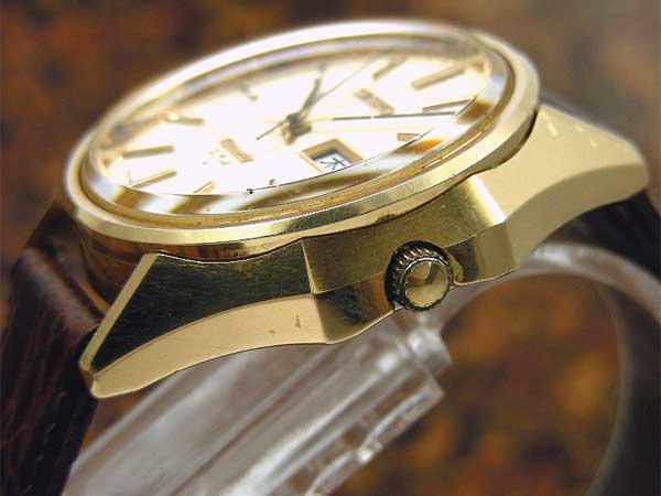 セイコー SEIKO クオーツ V.F.A 3823-7040 キャップゴールド CAP GOLD |  アンティーウオッチマンはROLEX（ロレックス）・OMEGA（オメガ）・TUDOR（チュードル）などアンティーク腕時計の委託通販専門店—時計の委託・アンティーウオッチマン