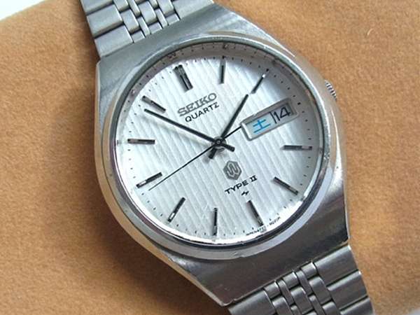 時計SEIKO  QUARTZ  TYPEⅡ