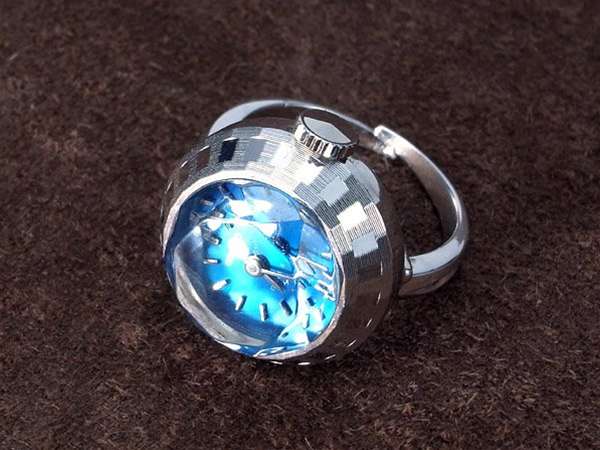 SEIKO 指輪時計　ブルー版