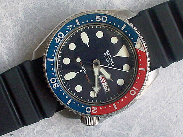 セイコー SEIKO クオーツ ダイバー 150M 7548-700B 1979年製 |  アンティーウオッチマンはROLEX（ロレックス）・OMEGA（オメガ）・TUDOR（チュードル）などアンティーク腕時計の委託通販専門店—時計の委託・アンティーウオッチマン