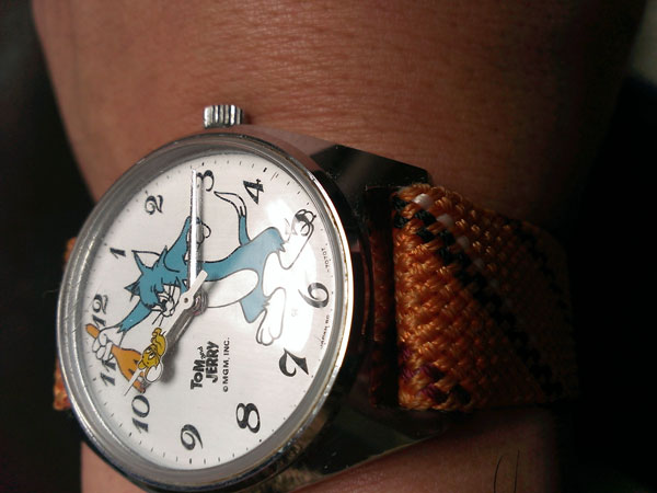 セイコー トムu0026ジェリー 1970年代アンティーク |  アンティーウオッチマンはROLEX（ロレックス）・OMEGA（オメガ）・TUDOR（チュードル）などアンティーク腕時計の委託通販専門店—時計 の委託・アンティーウオッチマン