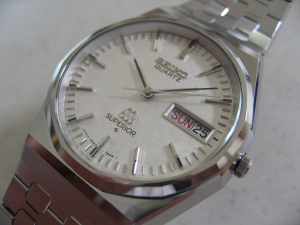 腕時計SEIKO SUPERIOR 9983 セイコースーペリア　ツインクオーツ