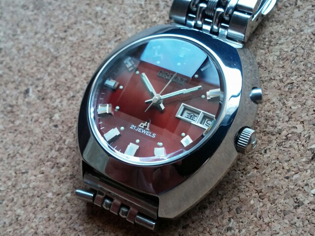 ファッション販売 オリエントORIENT腕時計（文字盤:赤） | www