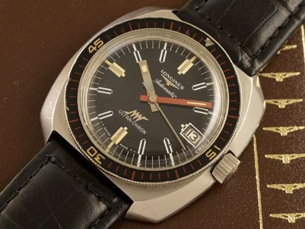 ロンジン ウルトラクロン ダイバー プラベゼル ハイビート ドーム風防 箱付き 1967〜1968年製 LONGINES |  アンティーウオッチマンはROLEX（ロレックス）・OMEGA（オメガ）・TUDOR（チュードル）などアンティーク腕時計の委託通販専門店—時計の委託・アンティーウオッチマン