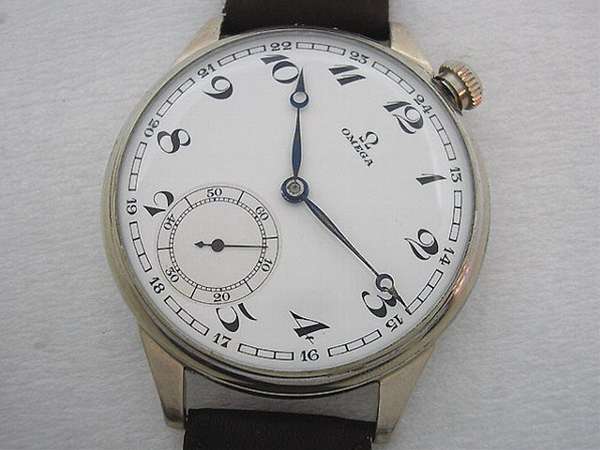 オメガ 1935年 1939年製造 ヴィンテージ手巻き 斜め文字盤 時計の