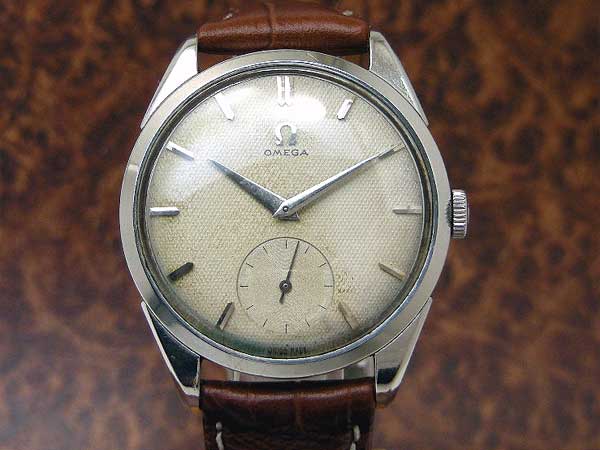 オメガ 30mmキャリバー Cal.267搭載 スモールセコンド アンティークウォッチ 手巻き | アンティーウオッチマンはROLEX（ロレックス）・ OMEGA（オメガ）・TUDOR（チュードル）などアンティーク腕時計の委託通販専門店—時計の委託・アンティーウオッチマン