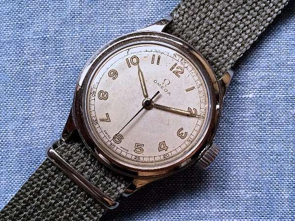 オメガ OMEGA U.S.ARMY civilian モデル 軍用腕時計 1940年代 手巻式 Cal.30T2SC |  アンティーウオッチマンはROLEX（ロレックス）・OMEGA（オメガ）・TUDOR（チュードル）などアンティーク腕時計の委託通販専門店—時計の委託・アンティーウオッチマン