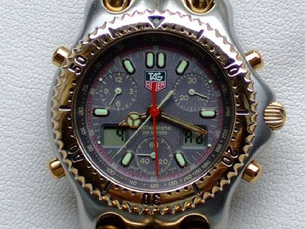 タグホイヤー セルシリーズ クロノグラフ プロフェッショナル - 腕時計 