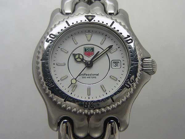 VK08 タグホイヤー 極美品 プロフェッショナル200M レディース 腕時計