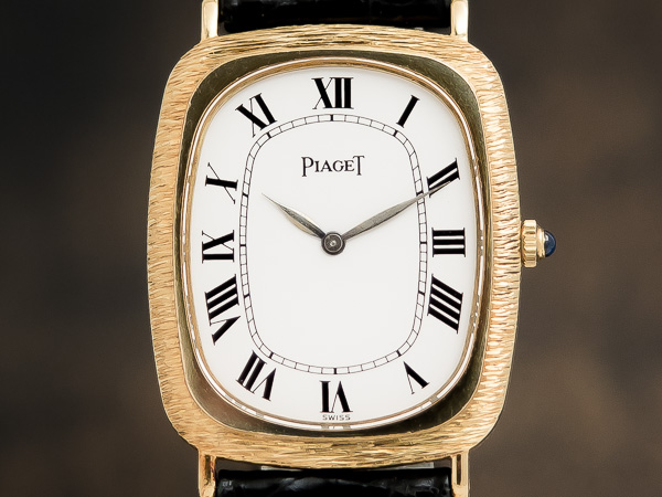 ピアジェ PIAGET 18KWG レクタンギュラーケース 手巻き 2針 